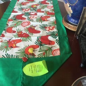 Handmade Holiday. Runner 